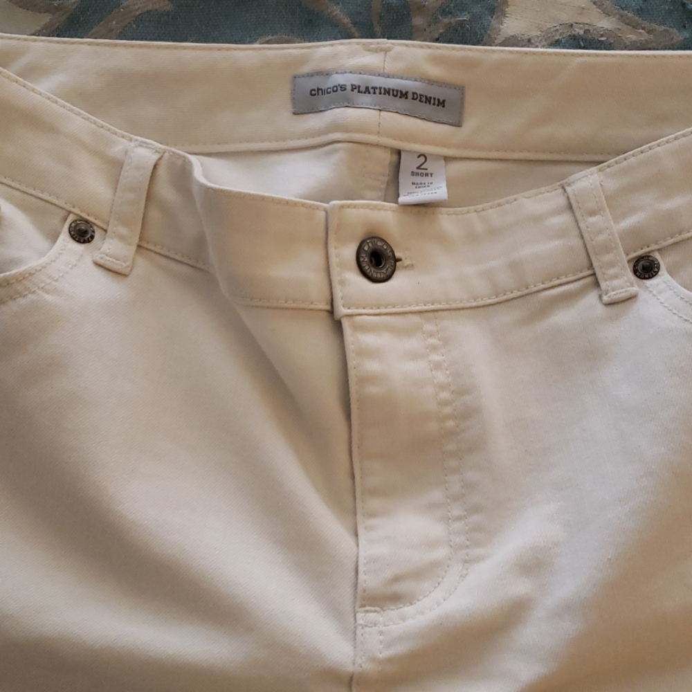 Chico size 2 short jeans